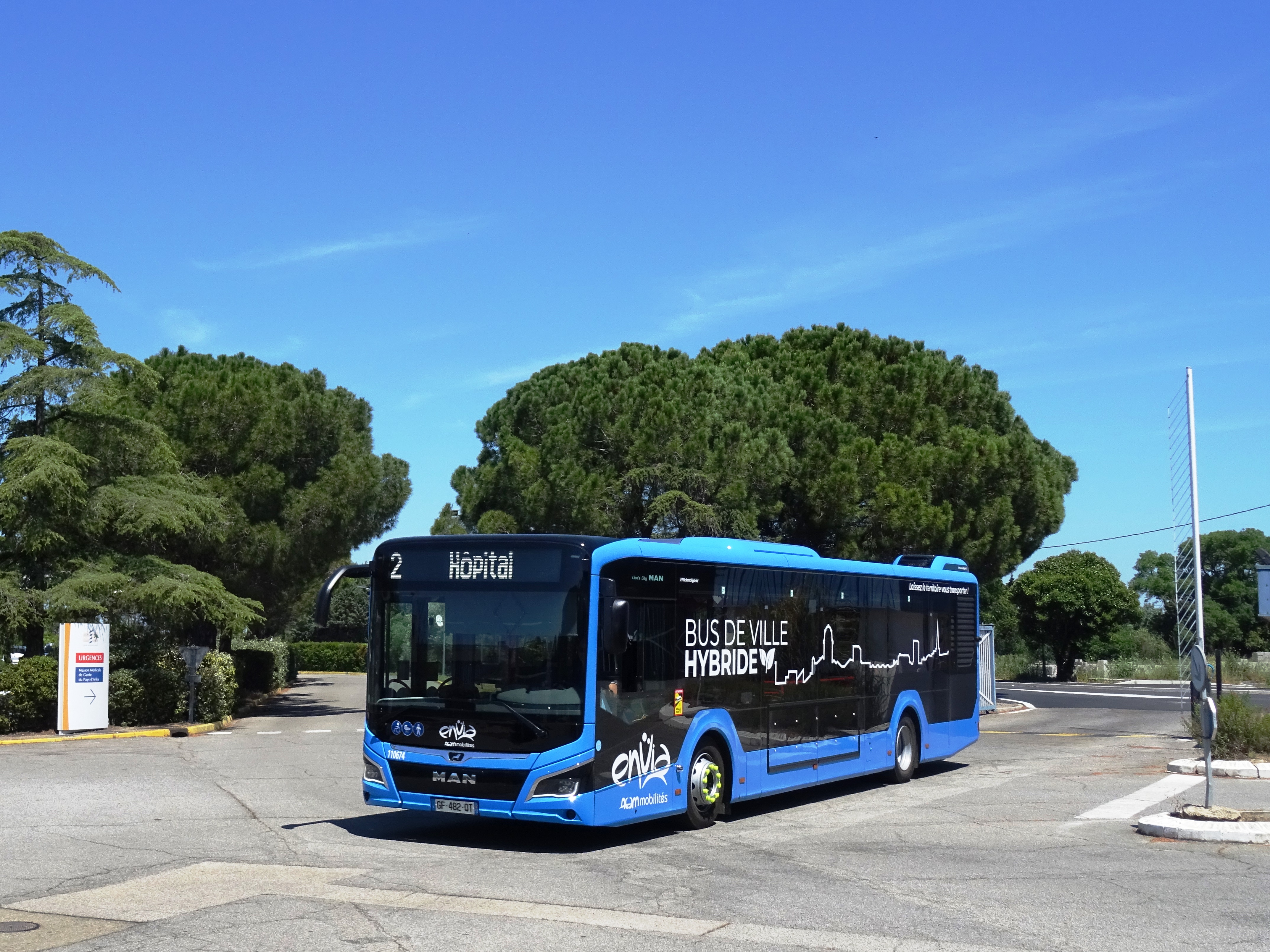 bus man
